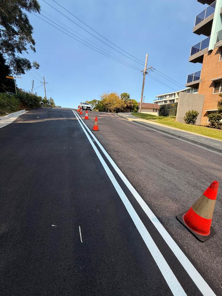 West Gosford, new road surface